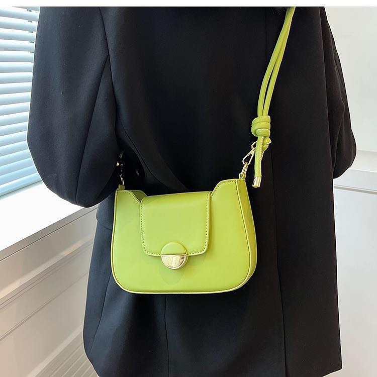 Túi Xách Đeo Vai Nữ - Giỏ Đeo Chéo Mona - tt220705