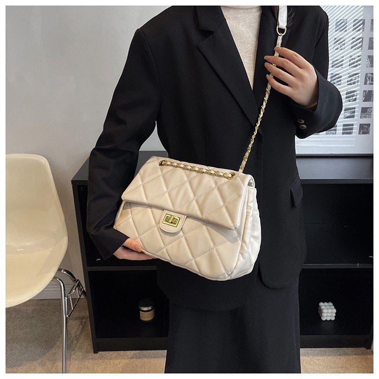 Túi Đeo Chéo Cỡ Lớn - Giỏ Đeo Vai Size To Mona - tt221049