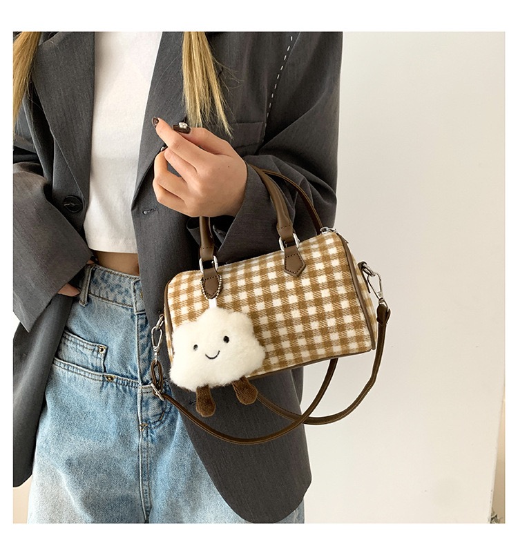 Túi Đeo Chéo Nữ Có Quai Xách - Giỏ Xách Mona - tt240321