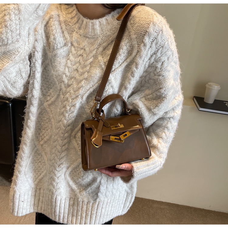 Túi Đeo Vai Nữ Có Quai Xách - Giỏ Xách Đeo Chéo Mona - tt240324