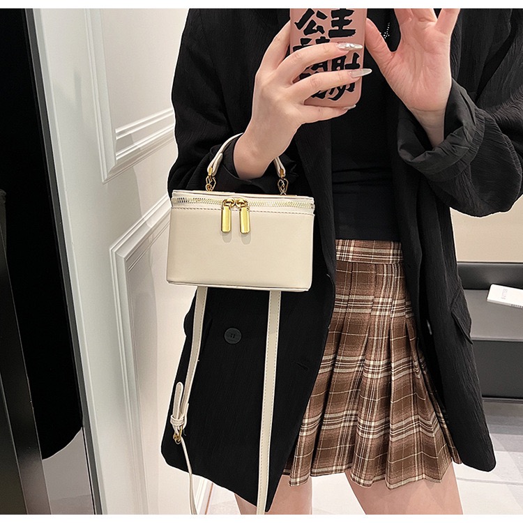 Túi Hộp Đeo Chéo Nữ Có Quai Xách - Giỏ Xách Mona - tt240503