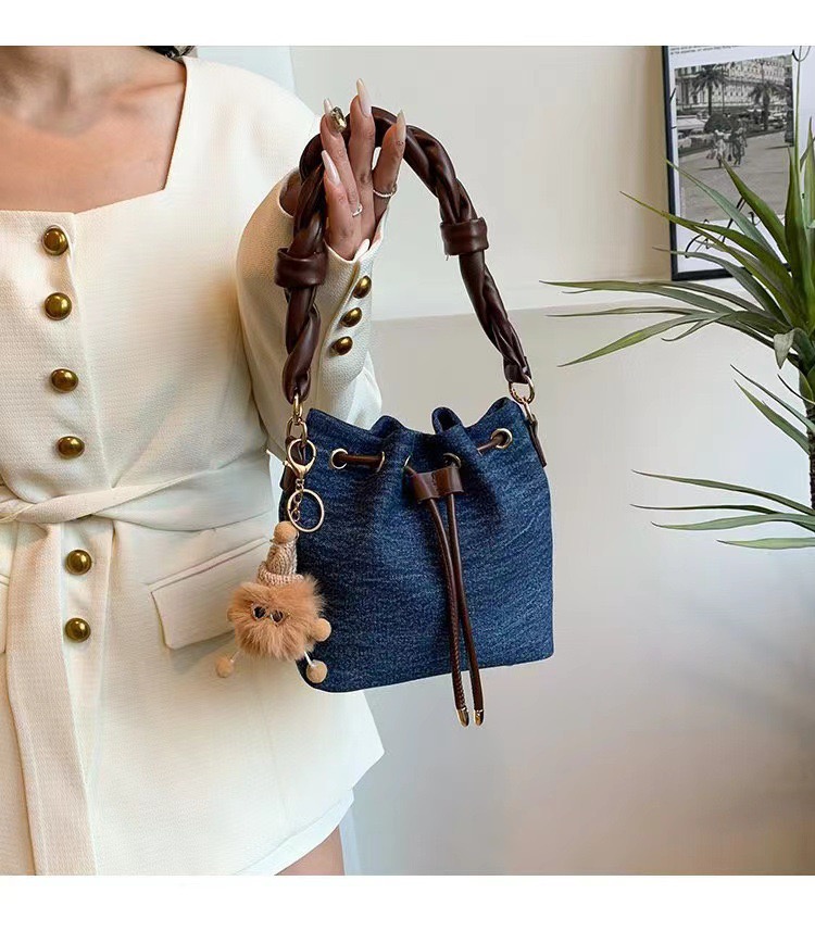 Túi Đeo Chéo Nữ Có Quai Xách - Giỏ Xách Đeo Vai Mona - tt240507