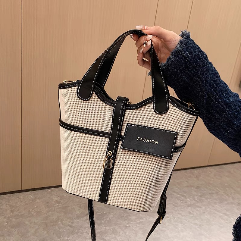 Túi Quai Xách Nữ - Giỏ Đeo Chéo Mona - tt221067