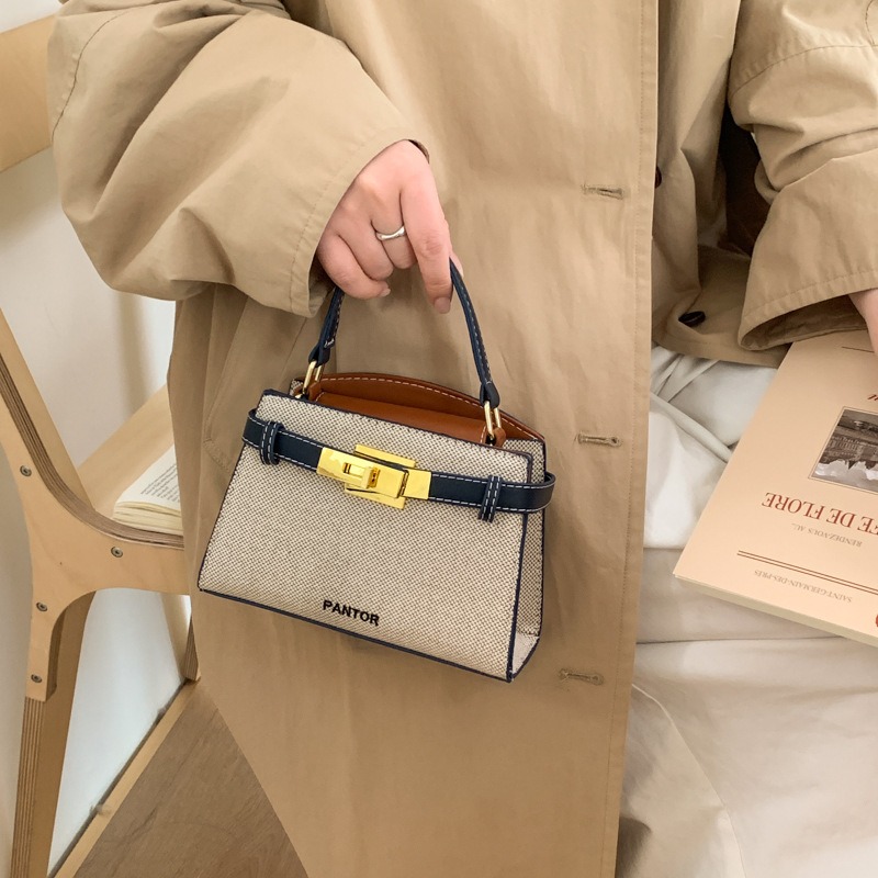 Túi Xách Size Nhỏ Thanh Lịch Nhẹ Nhàng - tt260421