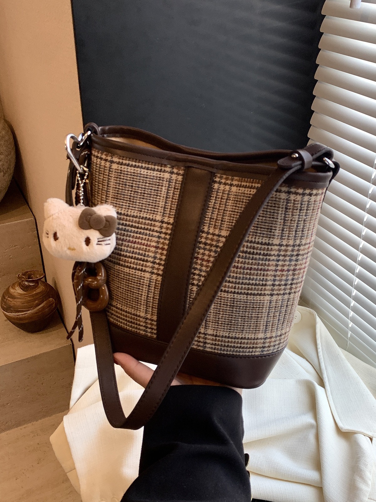 Túi Xách Kẻ Caro- Đeo Chéo - Vintage -tt250858
