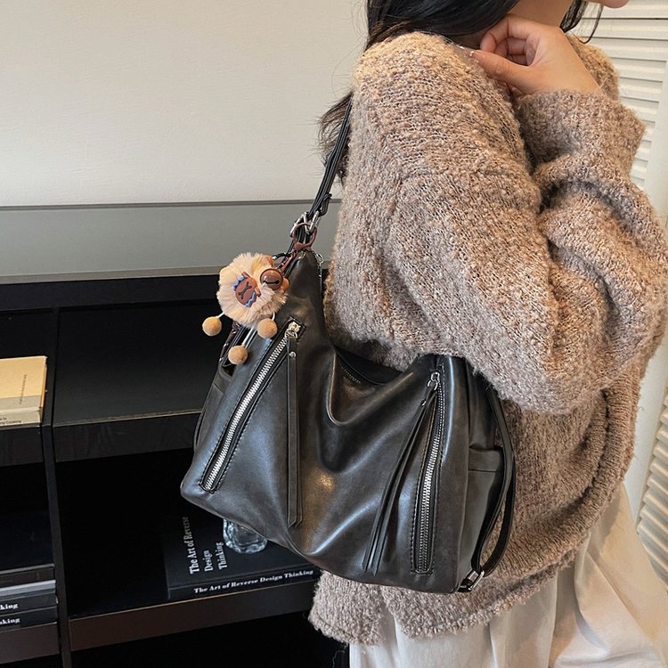 Túi Vừa Đeo Chéo Vừa Đeo Balo Tiện Lợi - tt251240