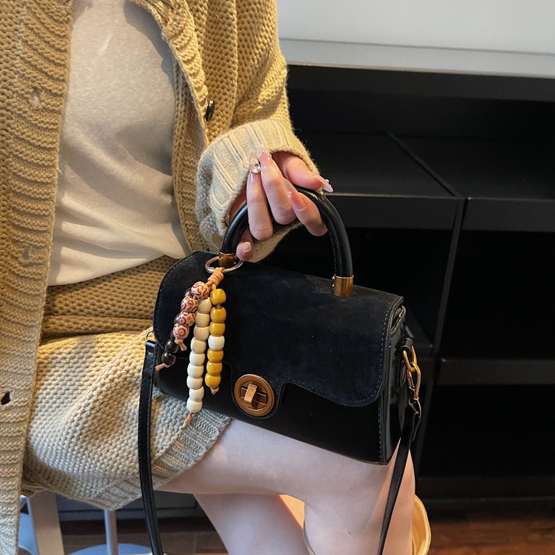 Túi Size Nhỏ Có Dây Đeo Phù Hợp Đi Làm Đi Chơi - tt251262