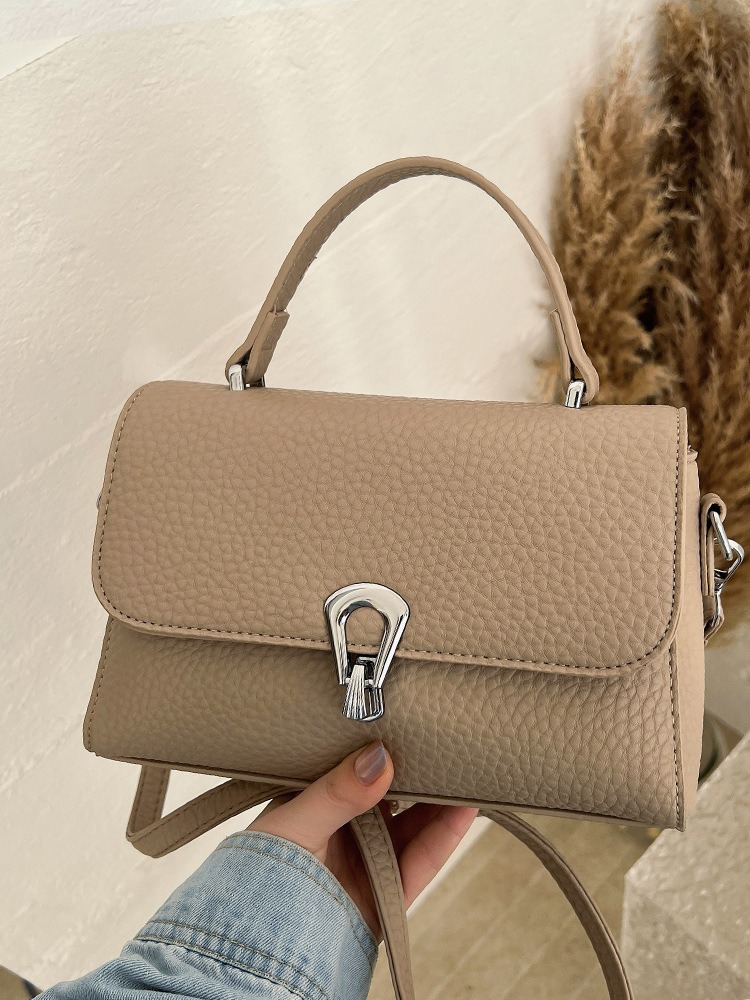 Túi Size Nhỏ Đi Chơi Cực Hợp - tt260436