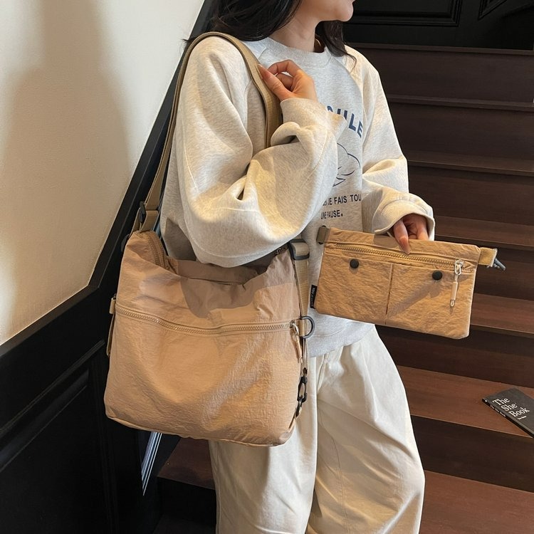 Túi Đeo Chéo -Đeo Balo - Chất Vải Dù Nhiều Màu  - tt250721