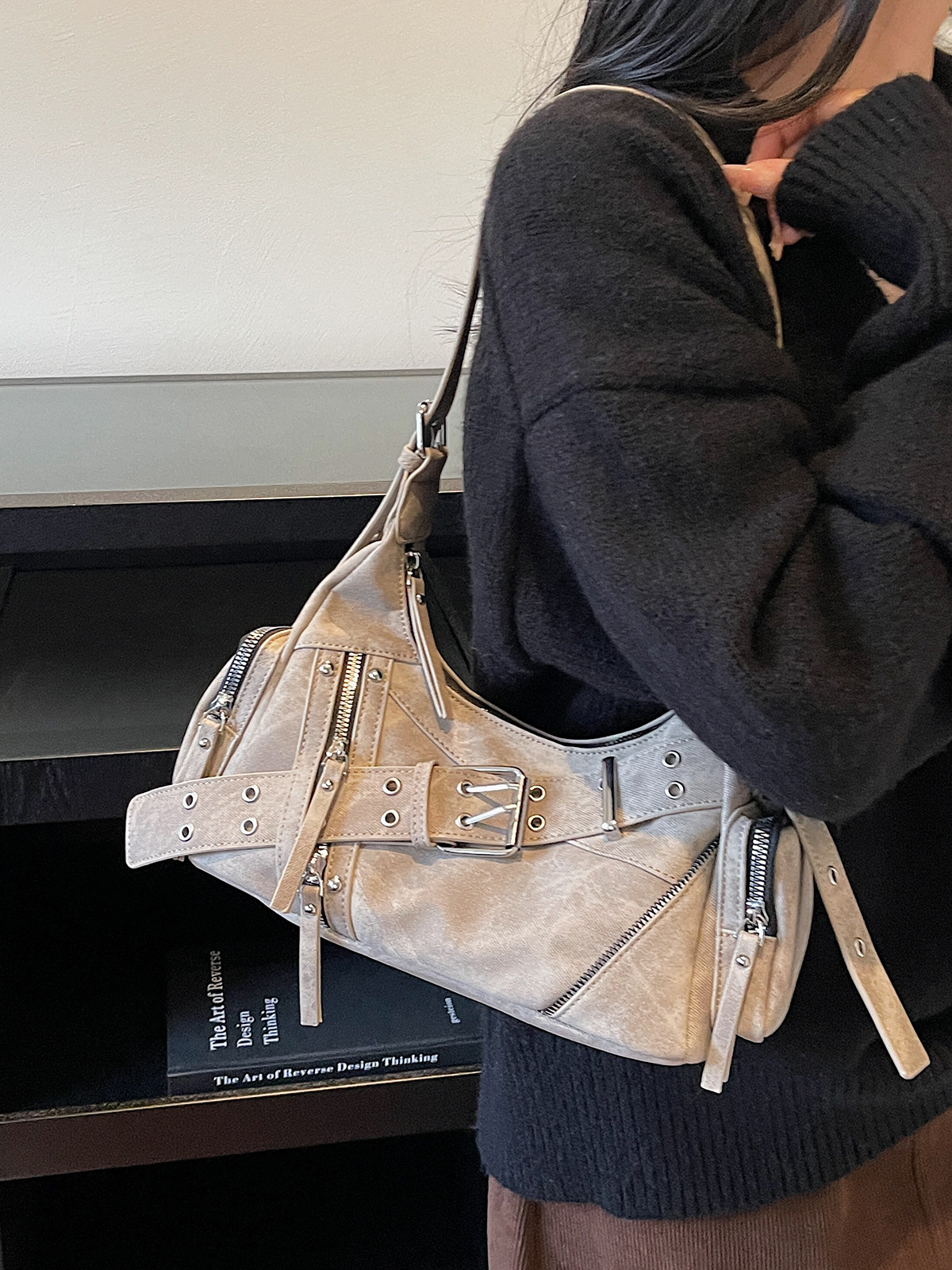 Túi Kẹp Nách Phong Cách Năng Động Dễ Sử Dụng - tt251205