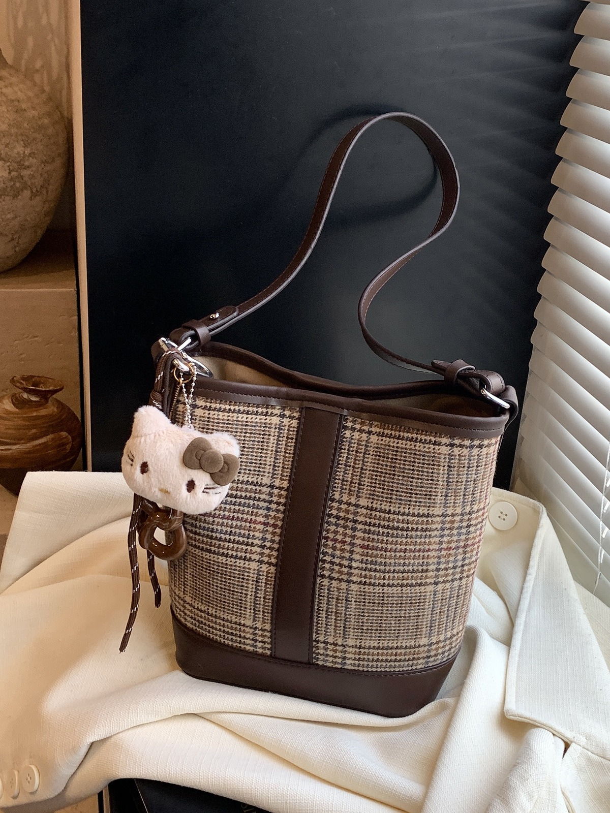 Túi Xách Kẻ Caro- Đeo Chéo - Vintage -tt250858