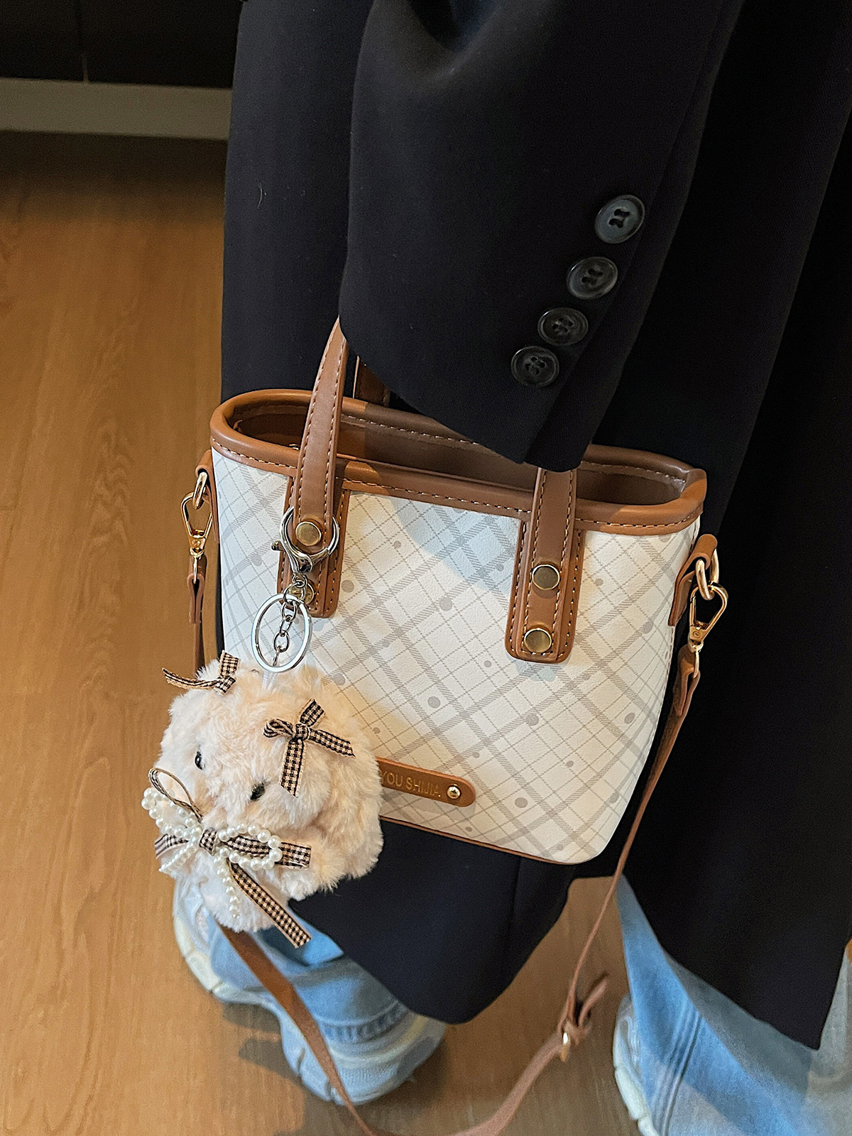 Túi Size Nhỏ Gen Z Dễ Phối Outfit - tt251137