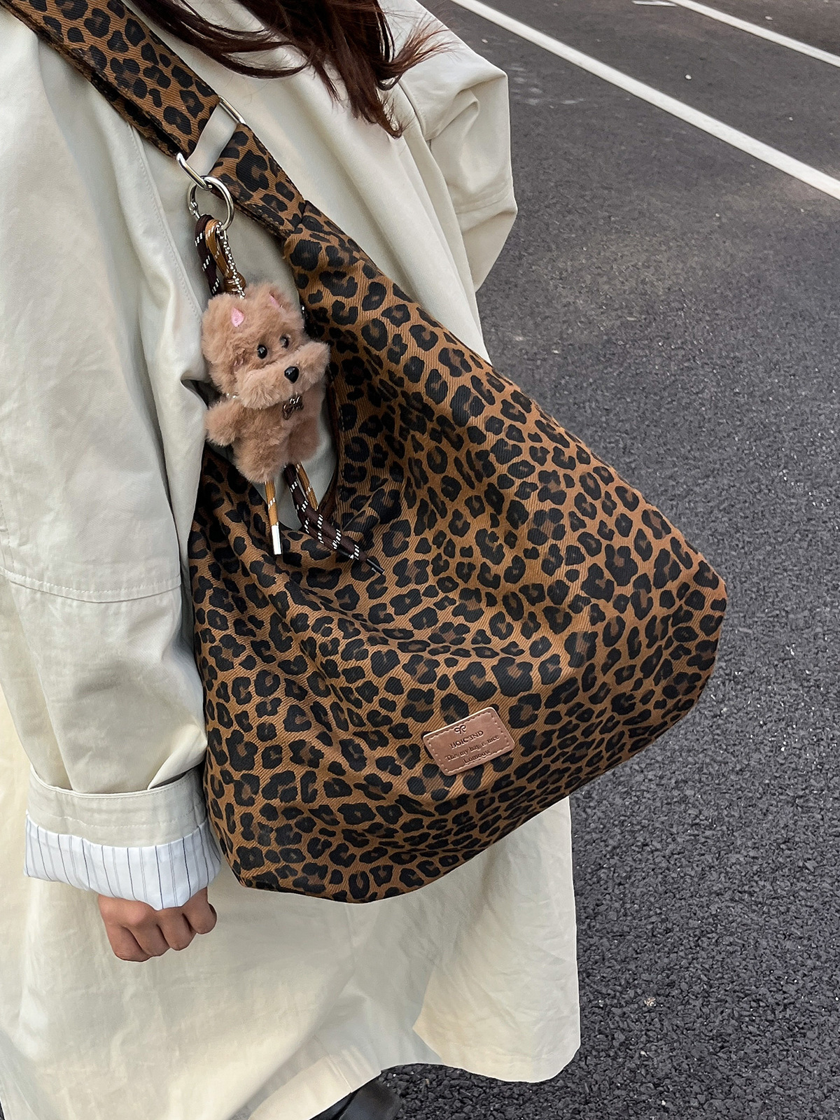 Túi Vải Size Vừa Thiết Kế Gọn Gàng Không Cồng Kềnh - tt251126