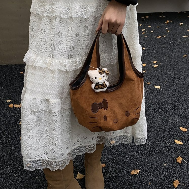 Túi Da Lộn Size Vừa Mang Thoải Mái Cả Ngày - tt251278