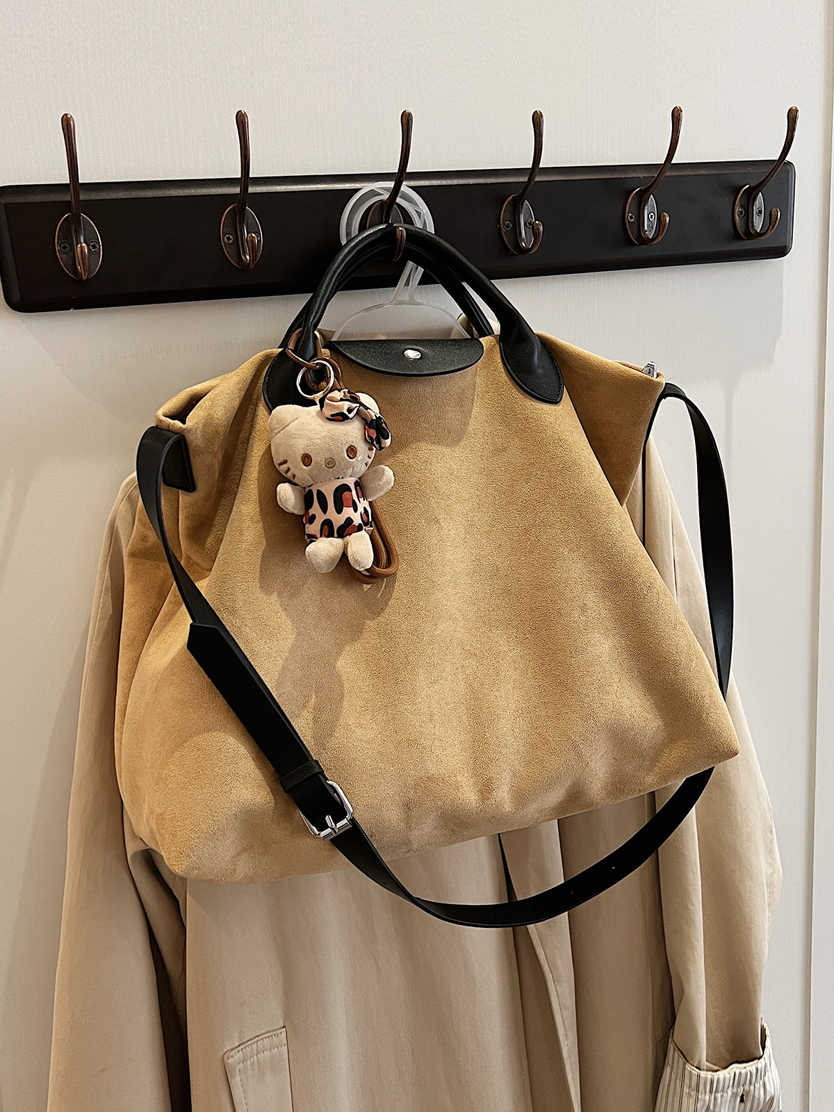 Túi Da Lộn Dễ Phối Đồ Mùa Thu Đông - tt251068