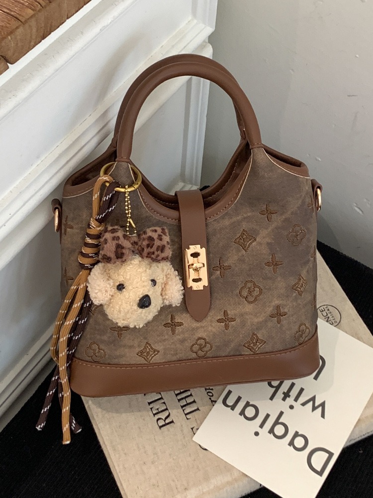 Túi Xách Nhỏ Nhẹ Nhàng Dễ Mang - tt250331