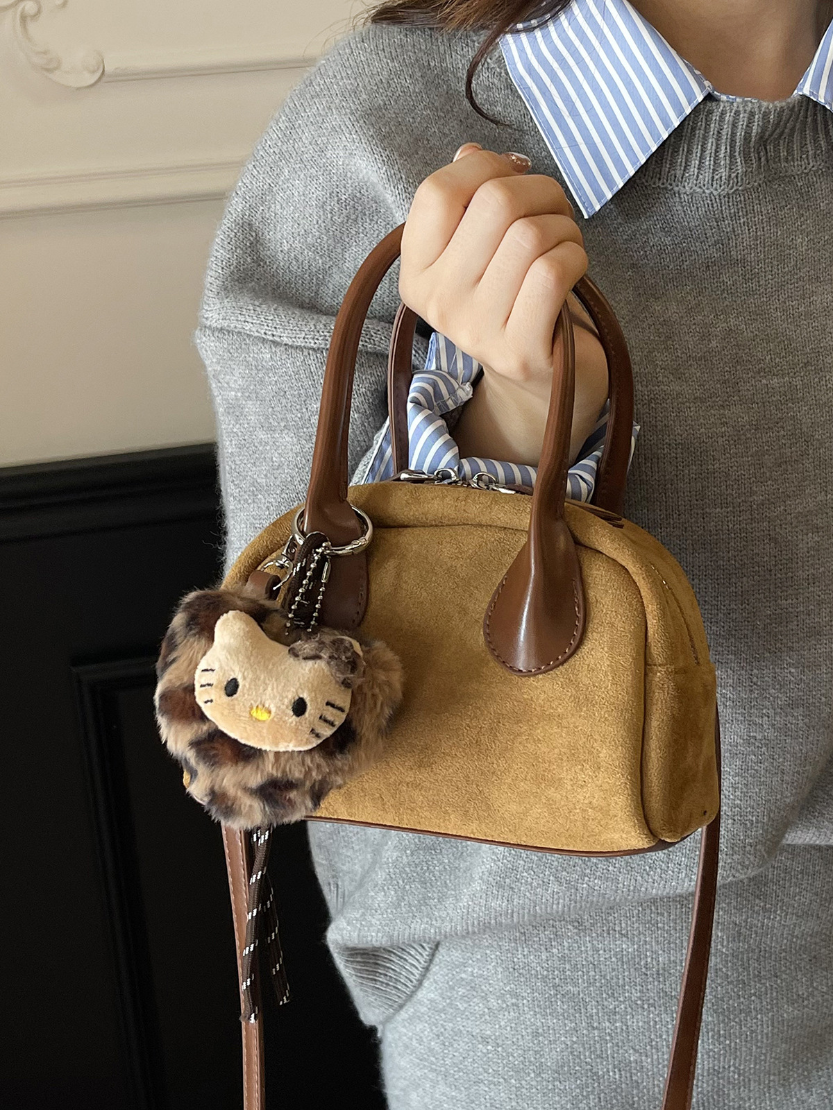 Túi Da Lộn Size Nhỏ Phù Hợp Dạo Phố Cà Phê - tt251081