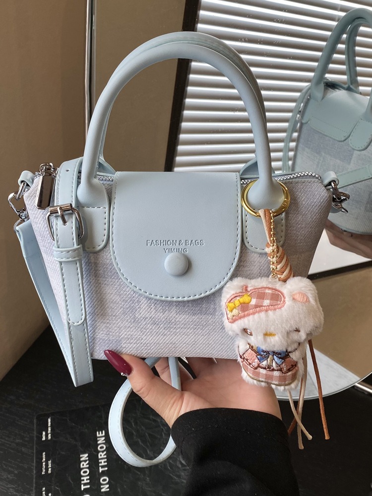 Túi Xách Size Nhỏ Đi Chơi Cực Hợp - tt260409