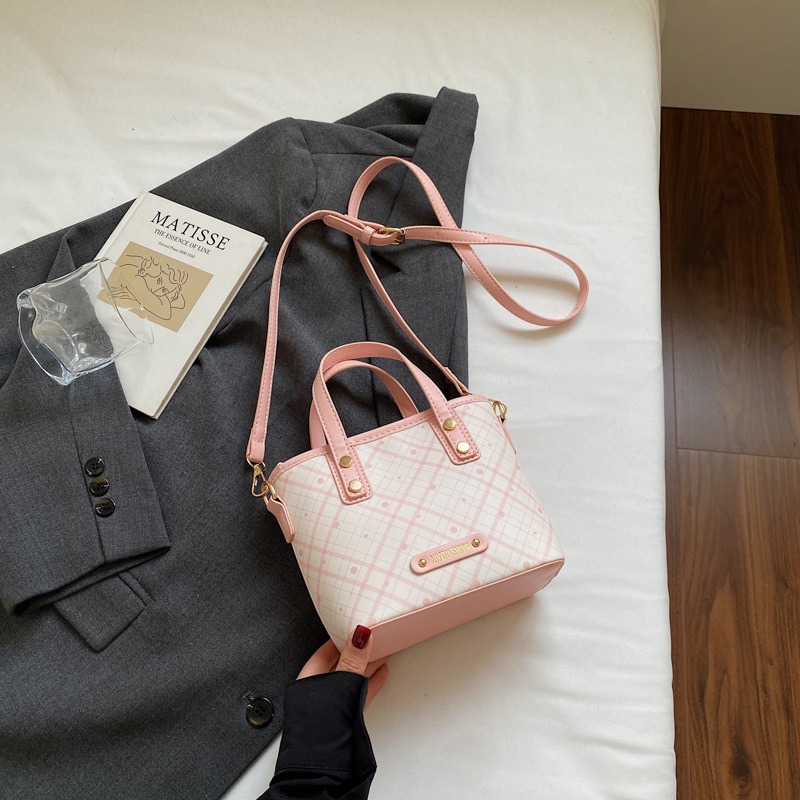 Túi Đeo Chéo Nữ Xách Tay Họa Tiết Sang Chảnh Nhiều Màu -  tt250870