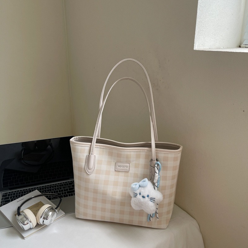 Túi Size To Đi Làm - Đi Chơi Tiện Lợi Nhiều Màu - tt250814