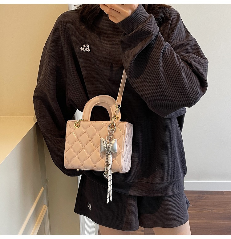 Túi Size Nhỏ Đeo Lên Là Xinh tt251105