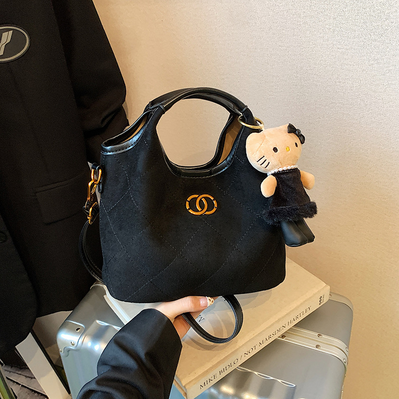 Túi Da Lộn Size Nhỏ Có Dây Đeo Phù Hợp Đi Chơi - tt251060