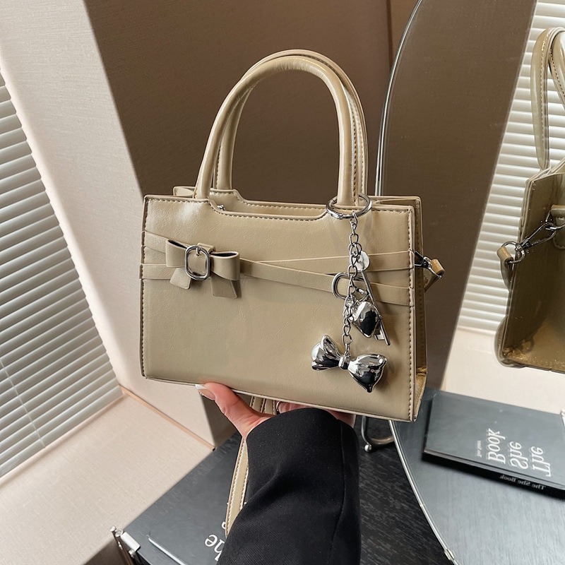 Túi Cầm Tay Sang Chảnh Có Dây Đeo Chéo Tùy Chỉnh - tt250708