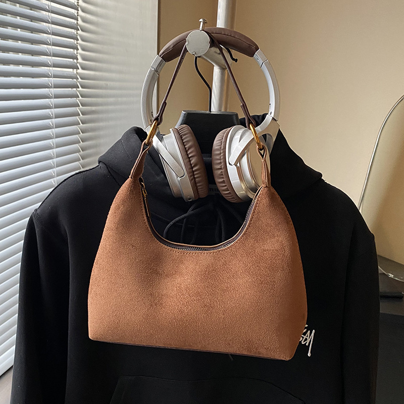 Túi Nữ Size Nhỏ Dễ Phối Outfit Hằng Ngày - tt251127