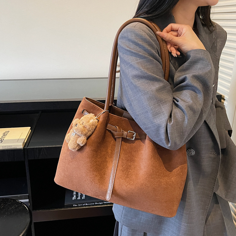 Túi Size To Rộng Rãi Tiện Lợi Hằng Ngày - tt251122