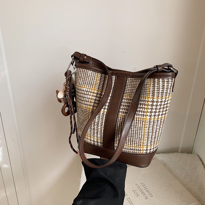 Túi Xách Kẻ Caro- Đeo Chéo - Vintage -tt250858