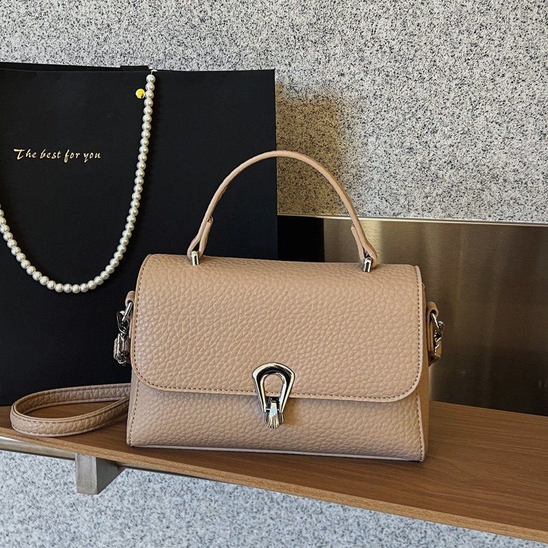 Túi Size Nhỏ Đi Chơi Cực Hợp - tt260436