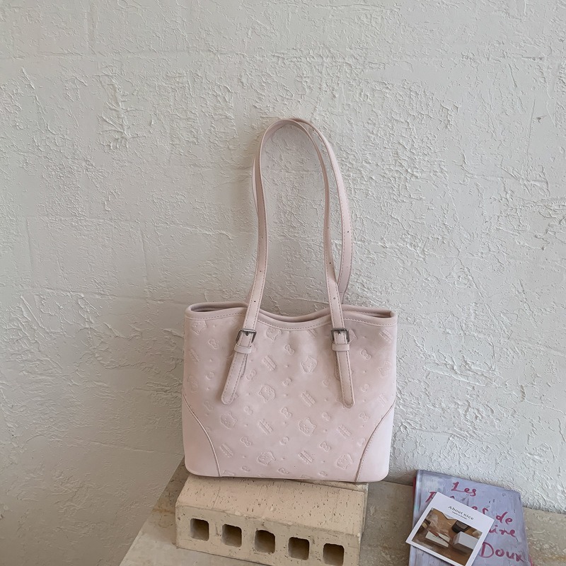 Túi Xách Size Vừa Đựng Đồ Thoải Mái - tt250346