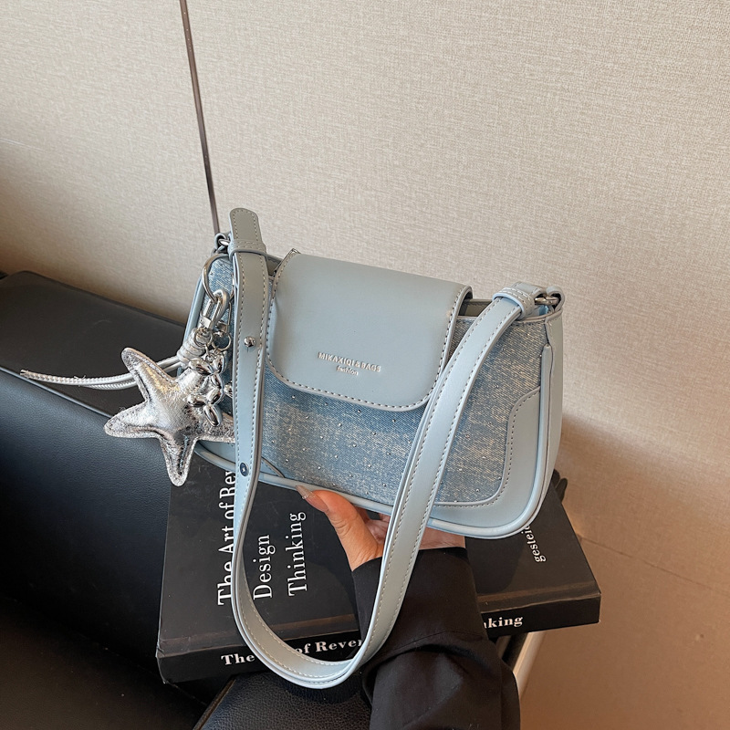 Túi Màu Bò Phong Cách Sang Nhẹ - tt251250