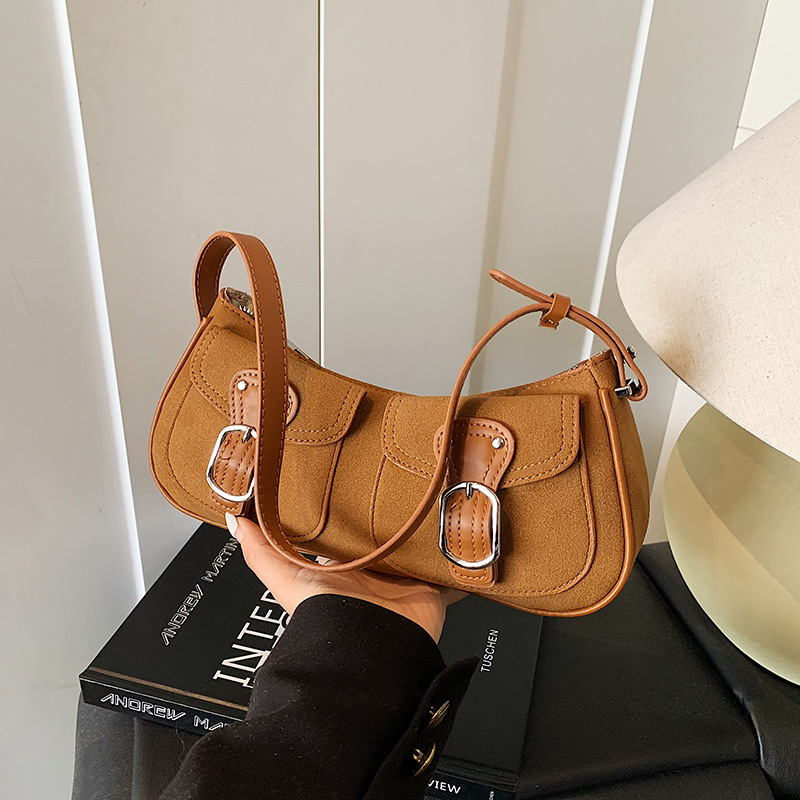 Túi Size Nhỏ Đeo Chéo Nhẹ Nhàng Dạo Phố Đi Làm - tt251055