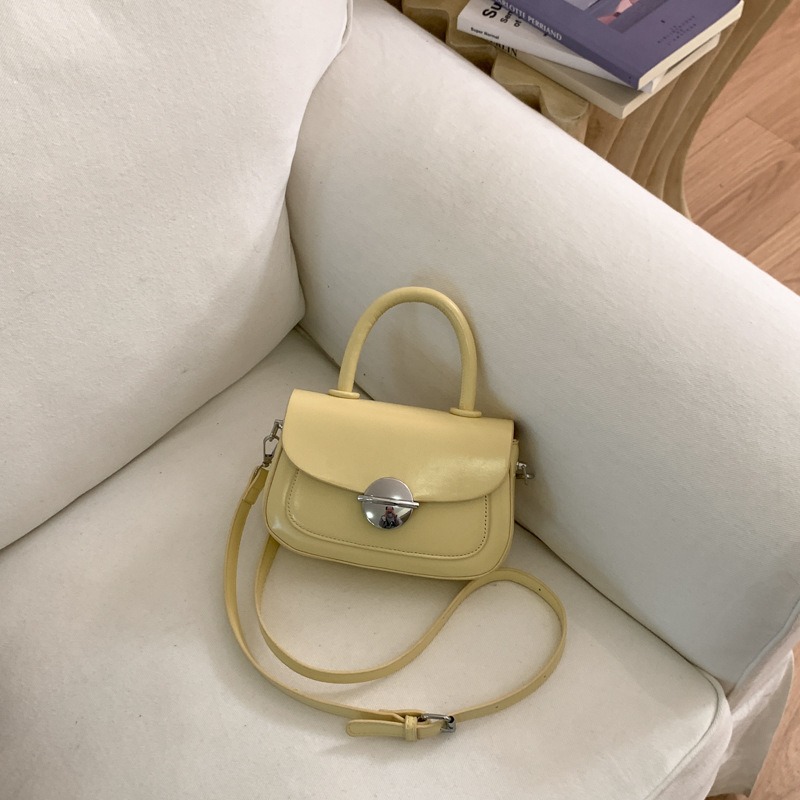 Túi Xách Nhỏ Kiểu Dáng Trẻ Trung - tt250330