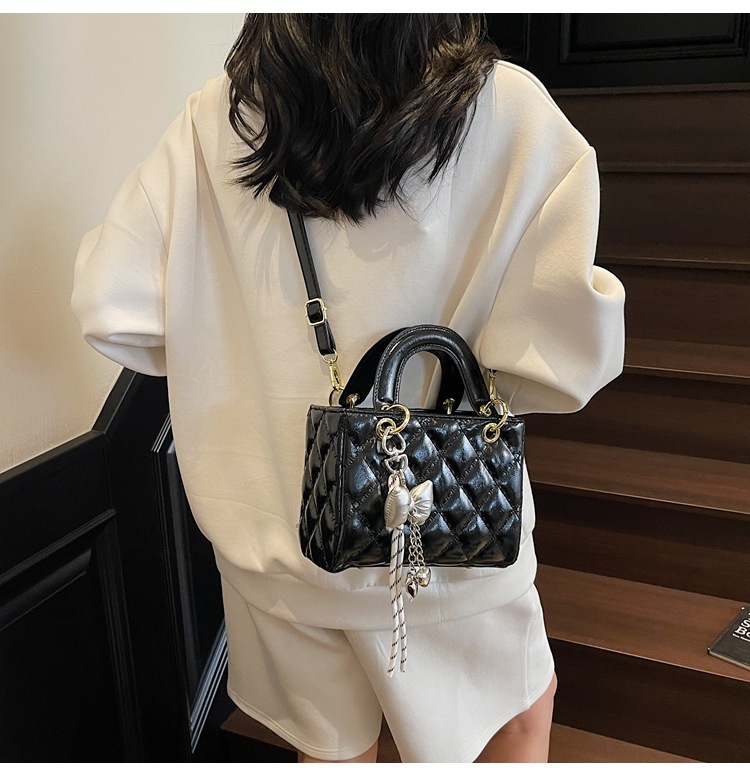 Túi Size Nhỏ Đeo Lên Là Xinh tt251105