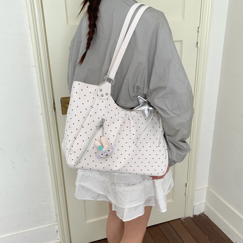 Túi Size To Đựng Nhiều Vẫn Xinh - tt260403