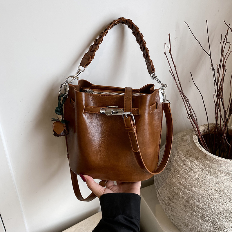 Túi Nữ Size Nhỏ Phù Hợp Dạo Phố - tt251129