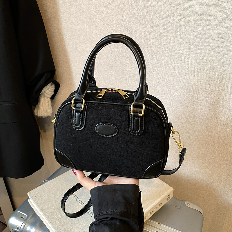 Túi Da Lộn Size Nhỏ Mềm Mịn Thanh Lịch Dễ Phối Đồ - tt251069