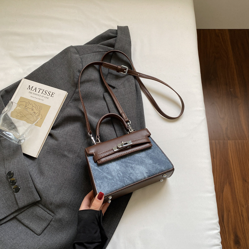 Túi Xinh Size Nhỏ Thiết Kế Gọn Nhẹ Dễ Phối Đồ - tt251056