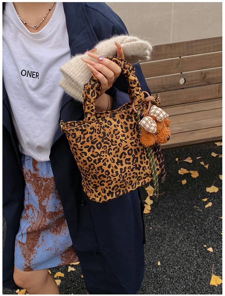 Túi Da Lộn Size Nhỏ Phong Cách Nhẹ Nhàng Nữ Tính - tt251132