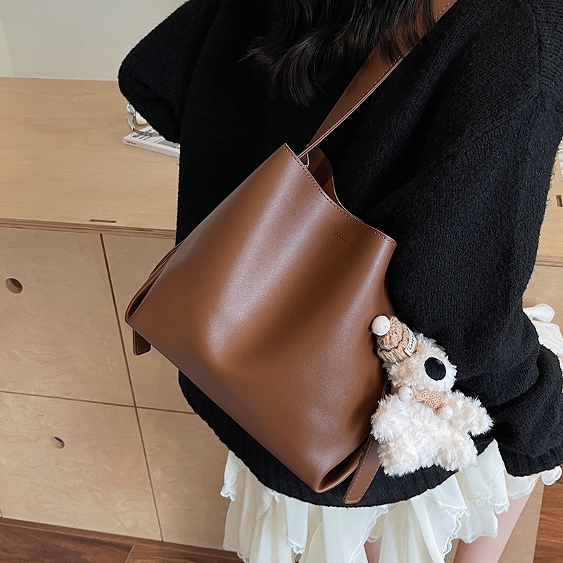 Túi Đeo Vai Đeo Vai Hot Màu Basic - tt250826