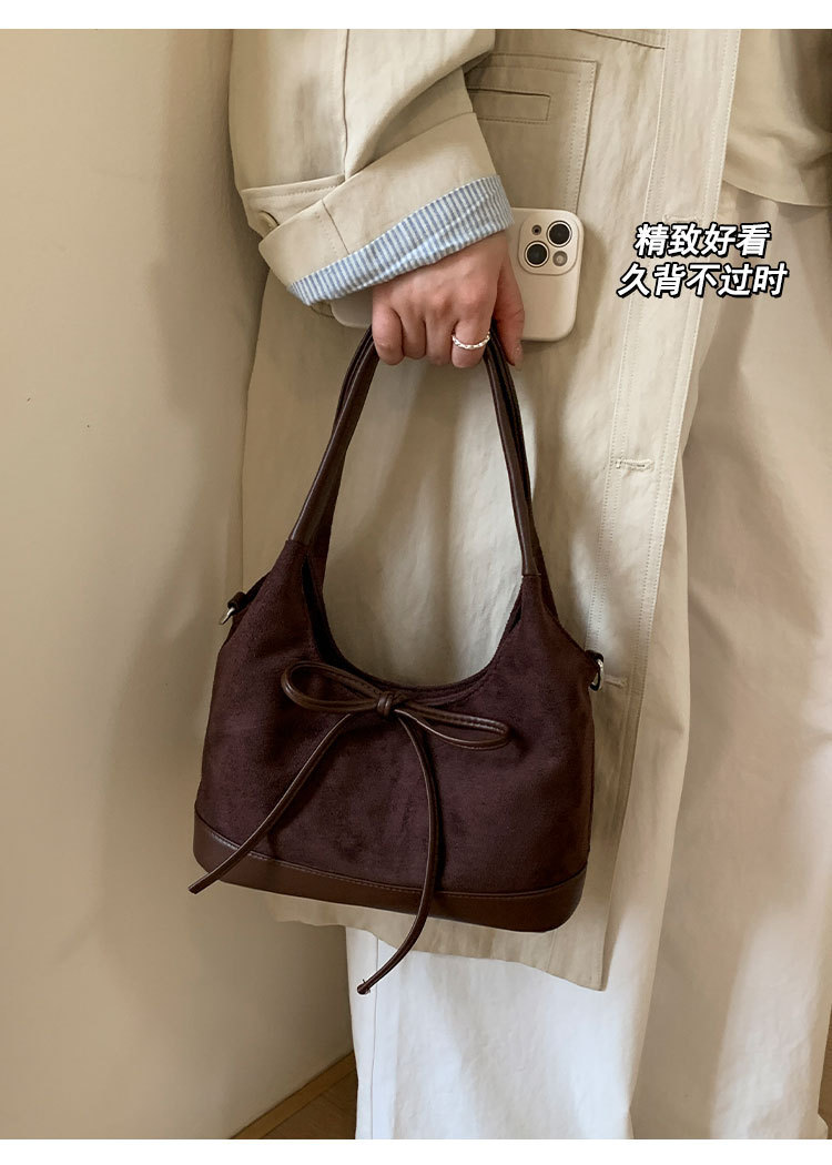 Kẹp Nách Thiết Kế Gọn Gàng Nữ Tính - tt251022