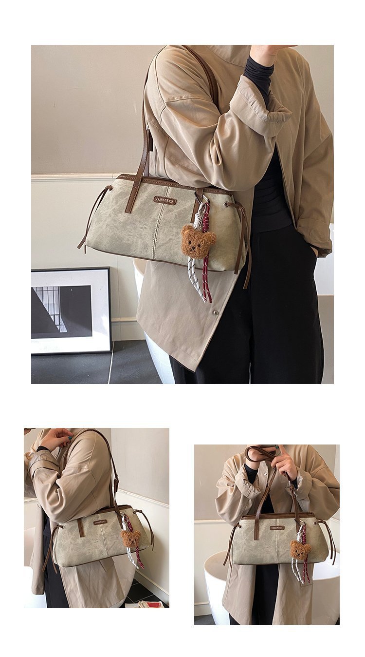 Túi Kẹp Nách Thời Trang Hiện Đại - tt251239