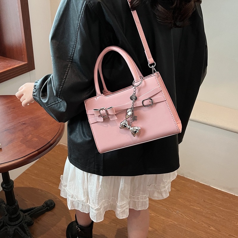 Túi Cầm Tay Sang Chảnh Có Dây Đeo Chéo Tùy Chỉnh - tt250708