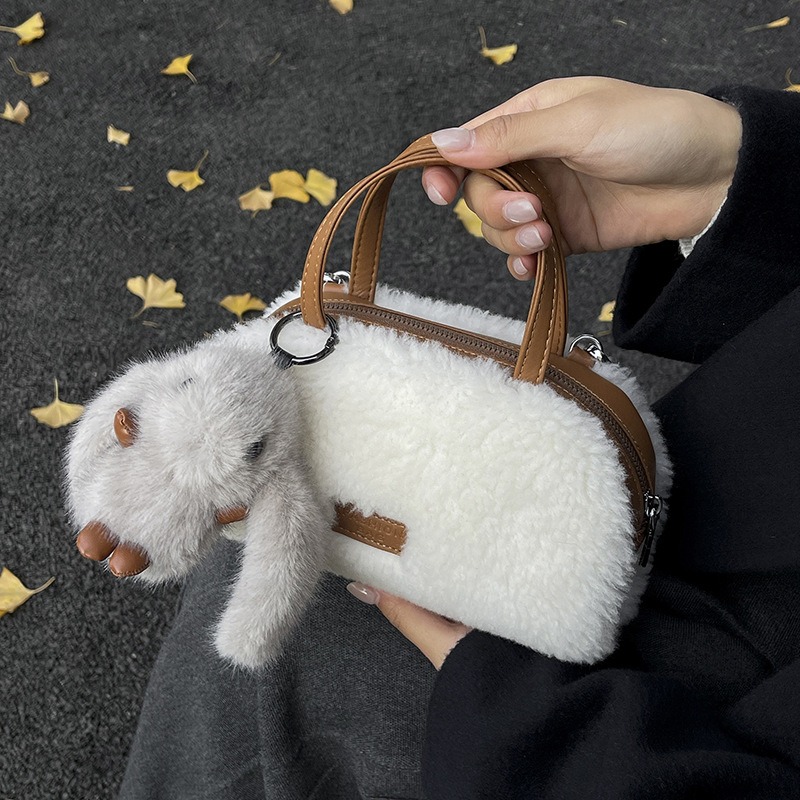 Túi Lông Size Nhỏ Có Dây Đeo Đi Chơi Cực Xinh - tt251256