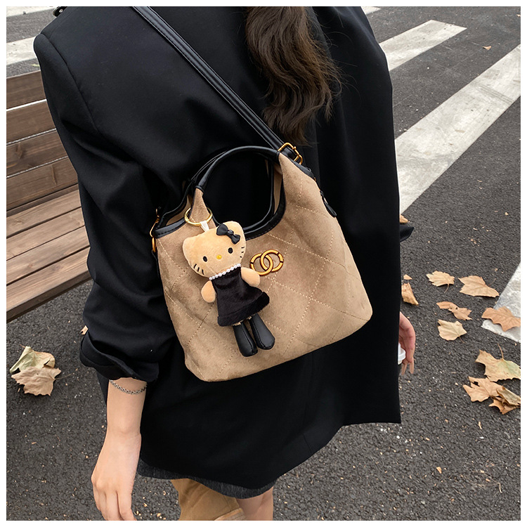 Túi Da Lộn Size Nhỏ Có Dây Đeo Phù Hợp Đi Chơi - tt251060