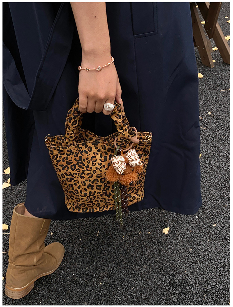 Túi Da Lộn Size Nhỏ Phong Cách Nhẹ Nhàng Nữ Tính - tt251132