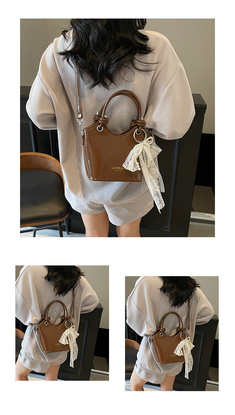 Túi Xách Xinh Xắn Đeo Chéo - Cầm Tay - tt250914