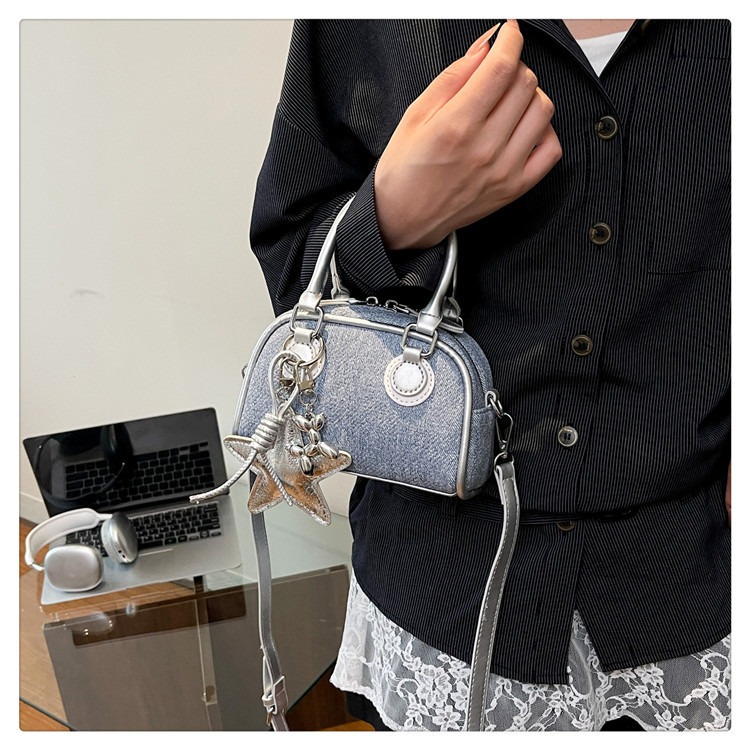 Túi Bò Xinh Xắn Đáng Yêu Phối Bạc - tt250859 - túi xách